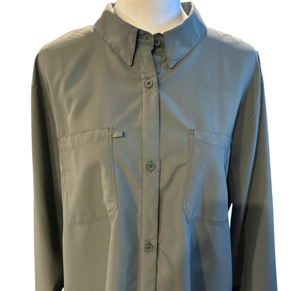 Patagonia Button Up Men’s Shirt Size XL